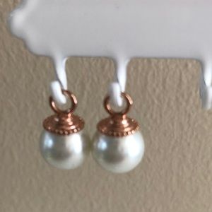 Origami owl pearl & rose gold earring drops dangle